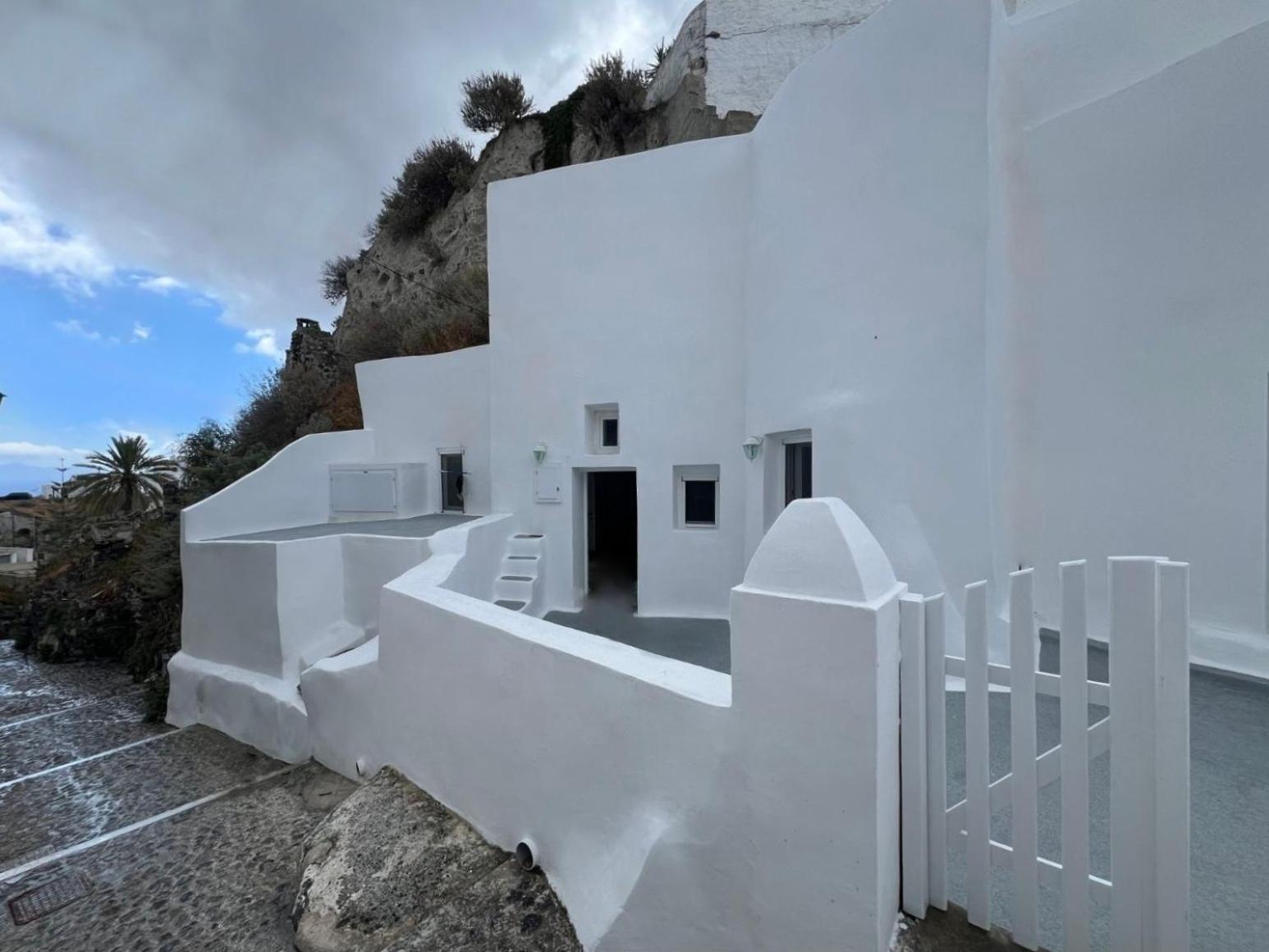 Cave Noelia Daire Fira  Dış mekan fotoğraf